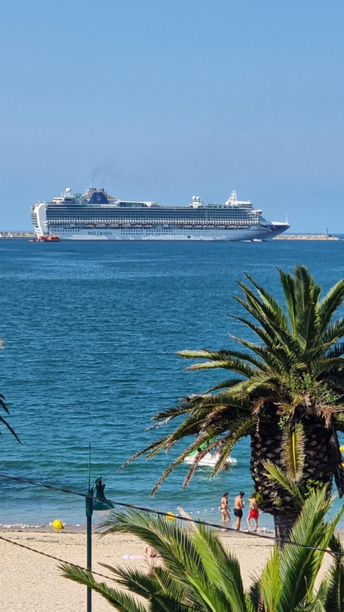 Precioso Atico Frente A La Playa De Santa Cristina Daire A Coruña Dış mekan fotoğraf
